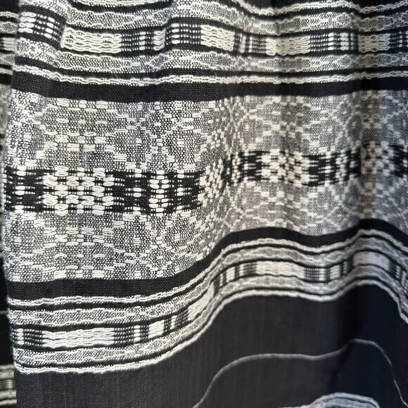 Vintage‎ Black and White Patterned Skirt - Picture 5 of 7
